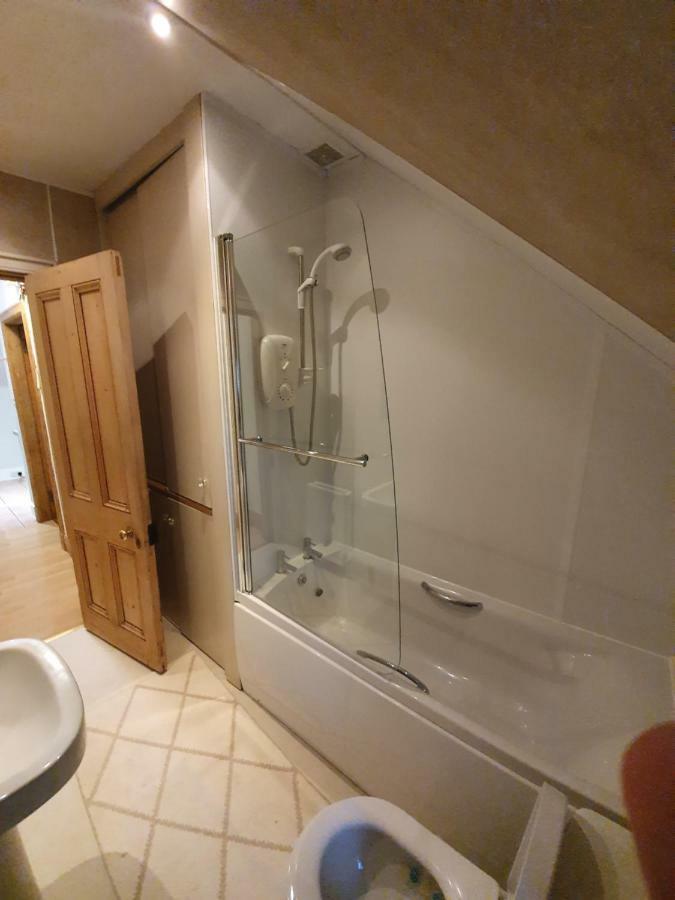 Kenneth Street Aparthotel Inverness Bagian luar foto